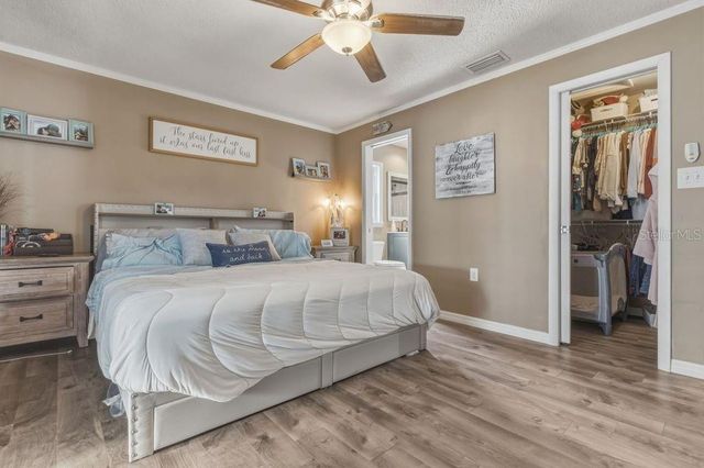 1387 S DISSTON AVENUE, Tarpon Springs, FL 34689