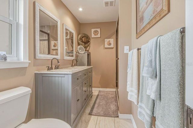 1387 S DISSTON AVENUE, Tarpon Springs, FL 34689