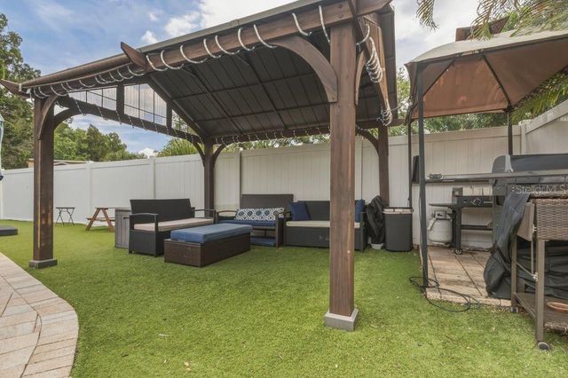 1387 S DISSTON AVENUE, Tarpon Springs, FL 34689