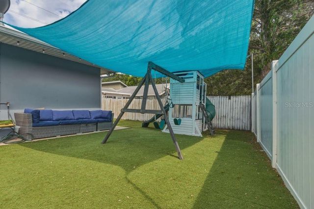 1387 S DISSTON AVENUE, Tarpon Springs, FL 34689