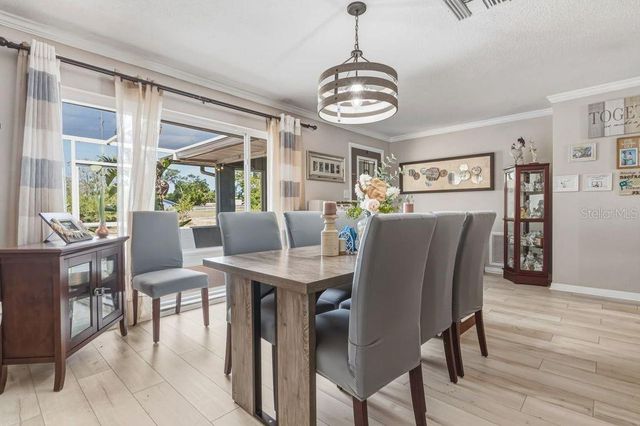 1387 S DISSTON AVENUE, Tarpon Springs, FL 34689