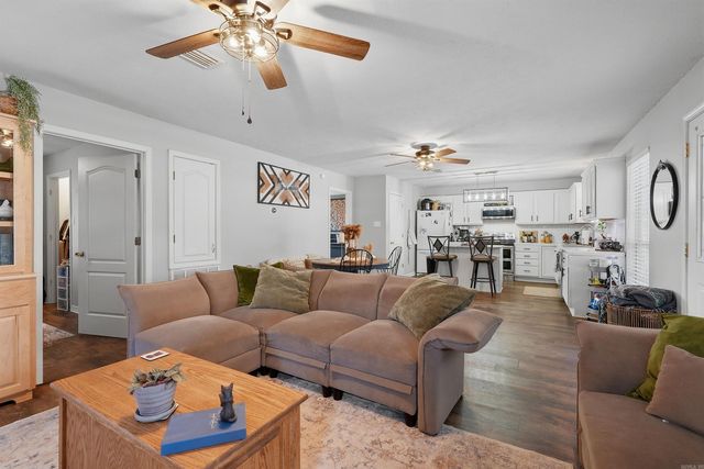 59 Ball Hill Rd, Greenbrier, AR 72058