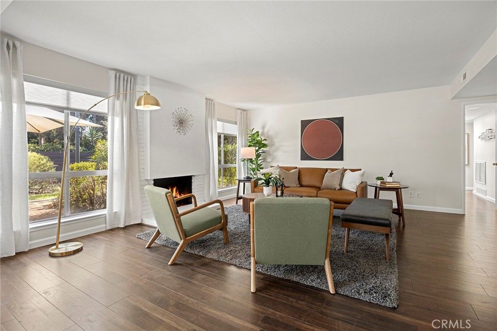 Image 12 of property listing at 620 E Glenwood, Fullerton, CA 92831