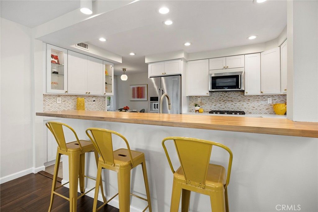 Image 19 of property listing at 620 E Glenwood, Fullerton, CA 92831