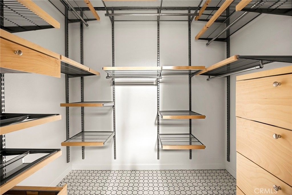 Image 40 of property listing at 620 E Glenwood, Fullerton, CA 92831