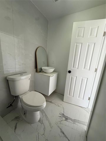 9824 SW 26th Ter 1, Miami, FL 33165