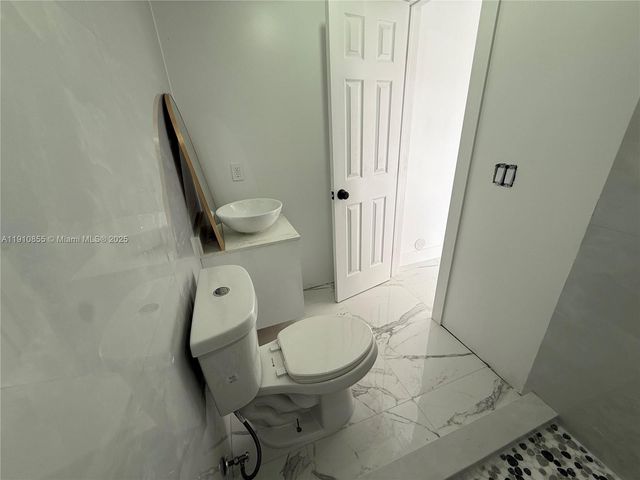 9824 SW 26th Ter 1, Miami, FL 33165