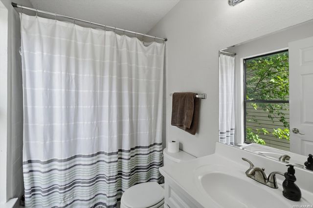9430 Kenton Hill, San Antonio, TX 78240