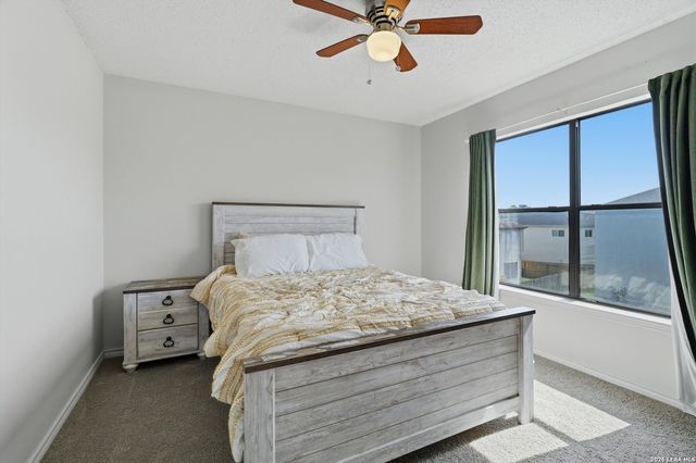 9430 Kenton Hill, San Antonio, TX 78240