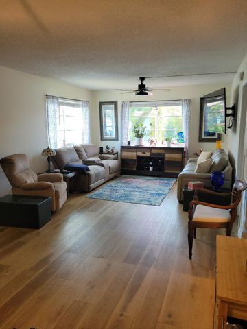 669 W OAKLAND PARK Boulevard W 218B, Oakland Park, FL 33311