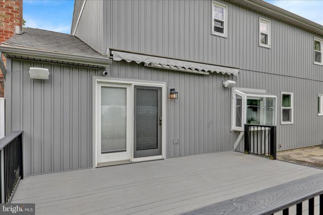 441 DEGLER AVE, Leesport, PA 19533