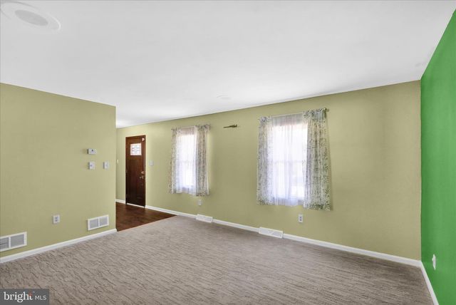 441 DEGLER AVE, Leesport, PA 19533