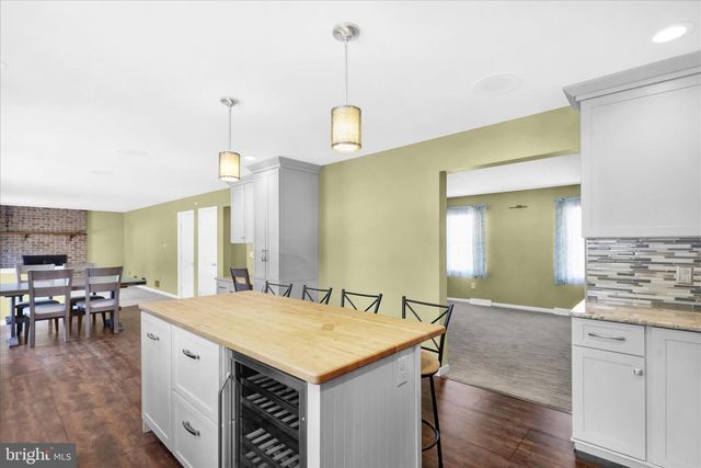 441 DEGLER AVE, Leesport, PA 19533