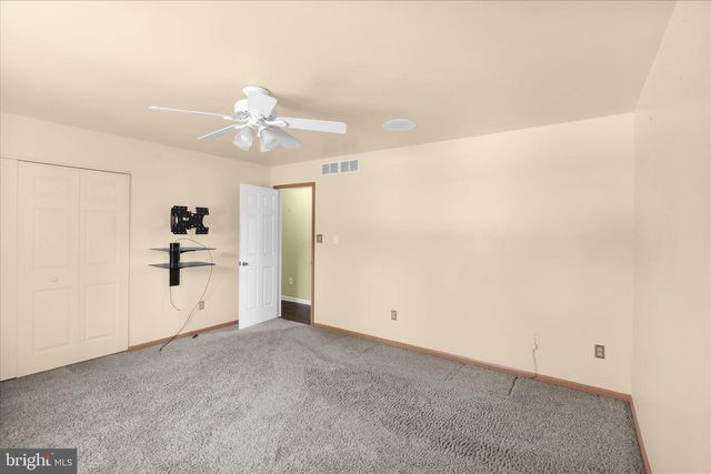 441 DEGLER AVE, Leesport, PA 19533