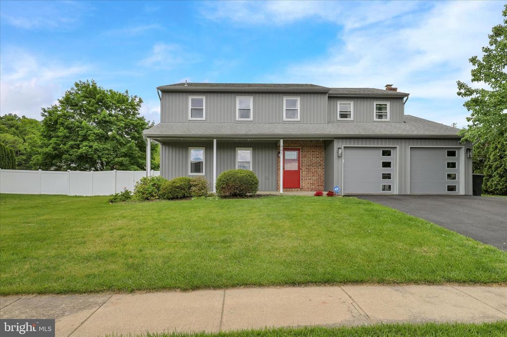 441 DEGLER AVE, Leesport, PA 19533