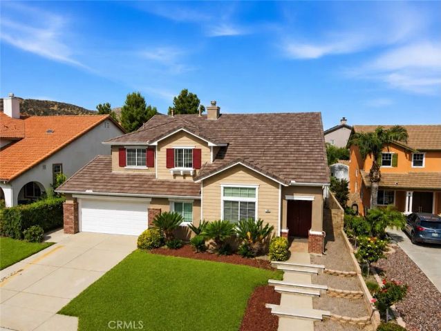 152 Alabaster, Perris, CA 92570