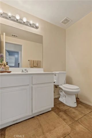 152 Alabaster, Perris, CA 92570
