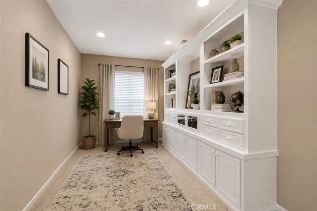 152 Alabaster, Perris, CA 92570