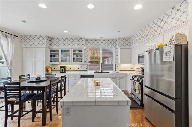 152 Alabaster, Perris, CA 92570