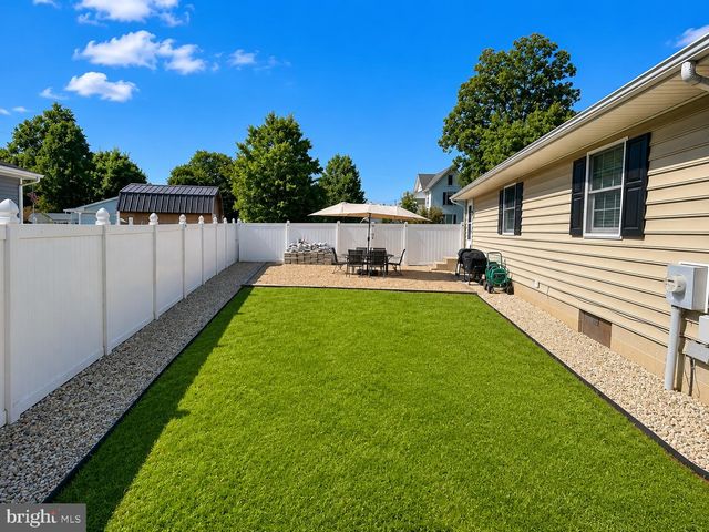 458 RAILROAD AVE, Centreville, MD 21617