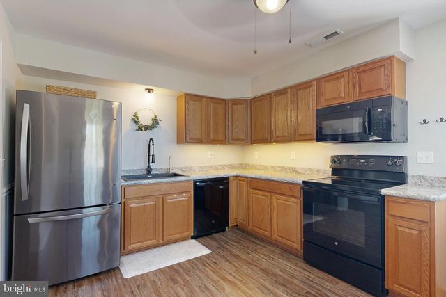 458 RAILROAD AVE, Centreville, MD 21617