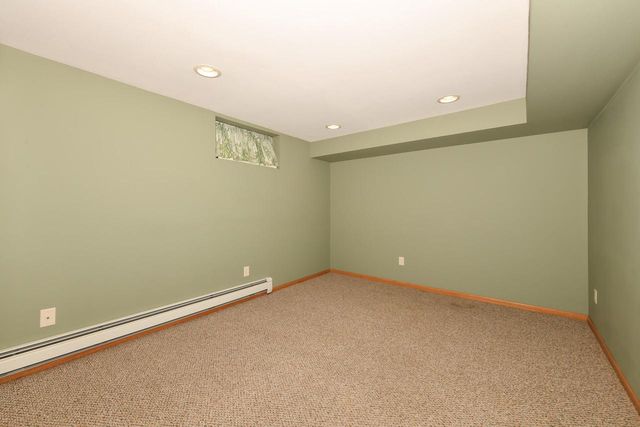 703 N West AVENUE, Waukesha, WI 53186