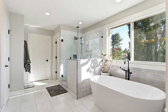 2014 E QUARTZRIDGE DR, Sandy, UT 84092