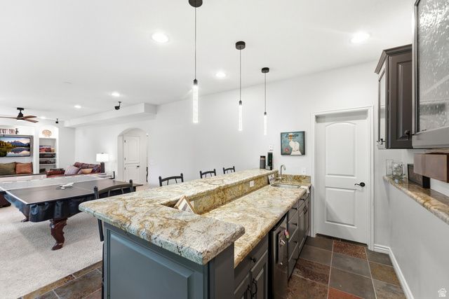 2014 E QUARTZRIDGE DR, Sandy, UT 84092