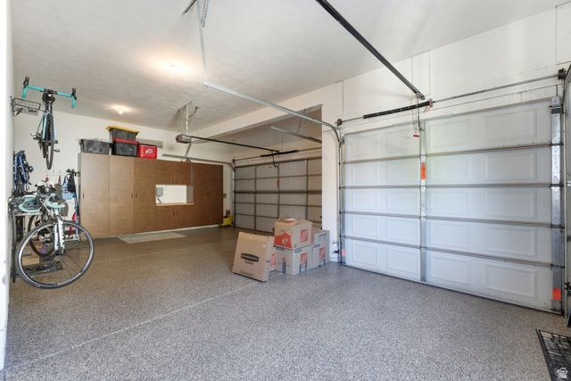 2014 E QUARTZRIDGE DR, Sandy, UT 84092