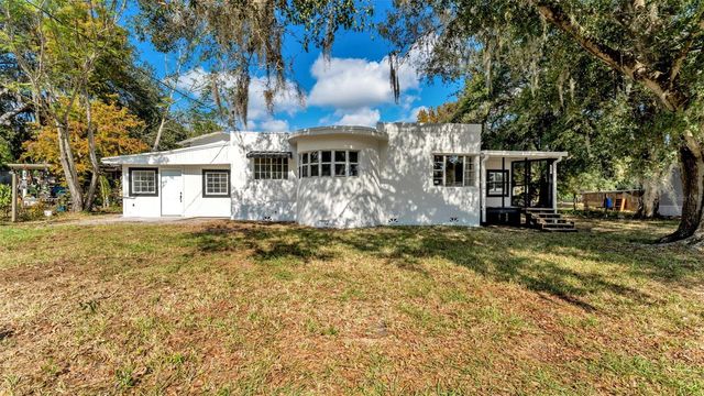 606 3RD STREET, Polk City, FL 33868
