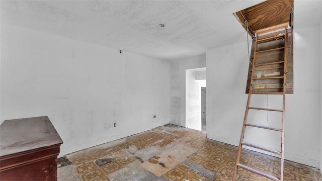 606 3RD STREET, Polk City, FL 33868