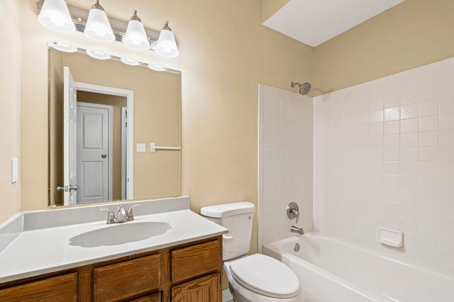 7112 KINGS GRANT CV, Unincorporated, TN 38125