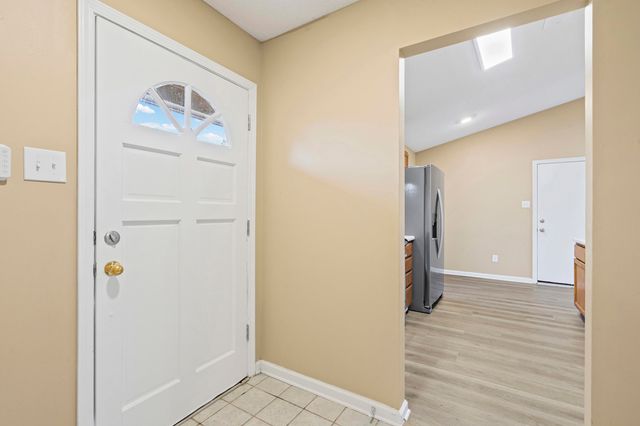 7112 KINGS GRANT CV, Unincorporated, TN 38125