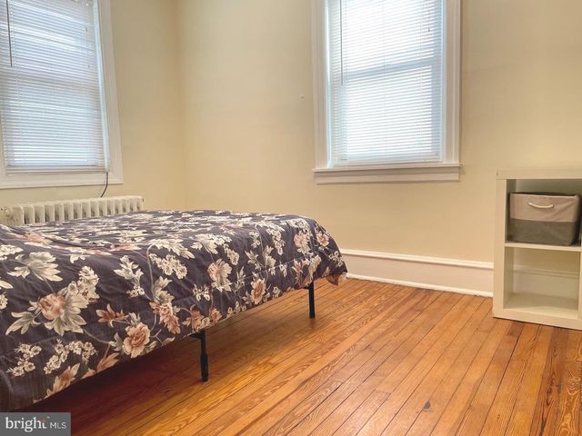 173 FOUNTAIN ST, Philadelphia, PA 19127