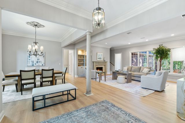 1211 Mackie Drive, Carrollton, TX 75007