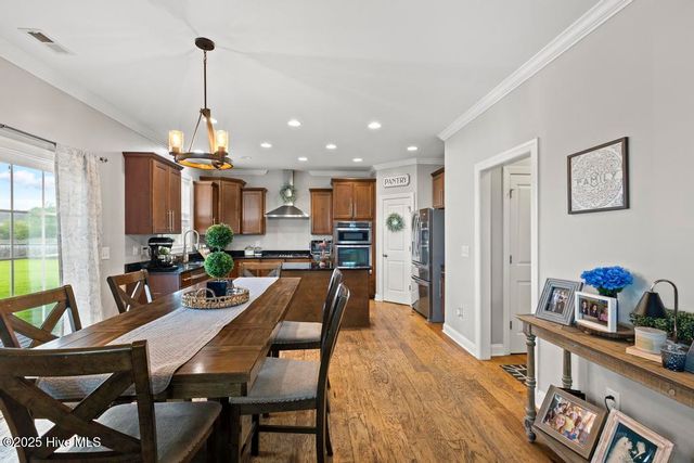 407 Fawns Creek Chase, Jacksonville, NC 28540