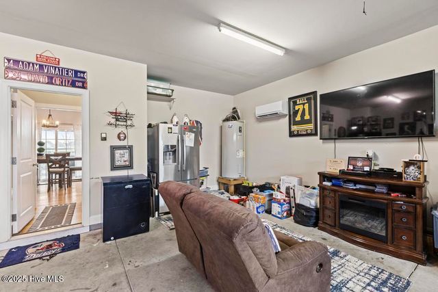 407 Fawns Creek Chase, Jacksonville, NC 28540