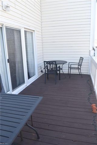 128 N First ST, Hampton, VA 23664