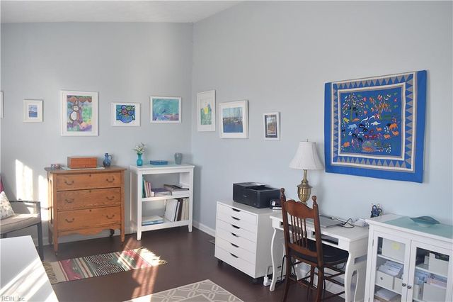 128 N First ST, Hampton, VA 23664