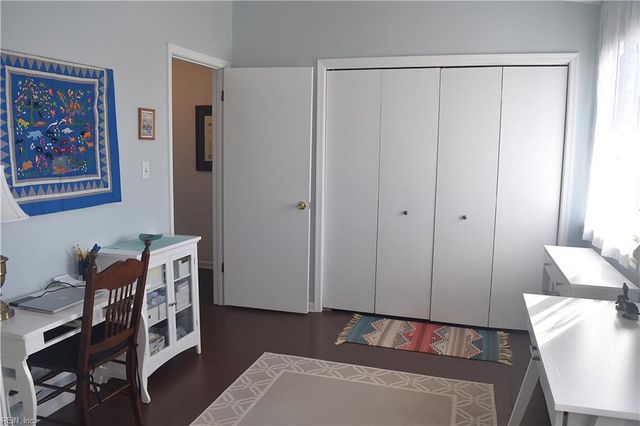 128 N First ST, Hampton, VA 23664