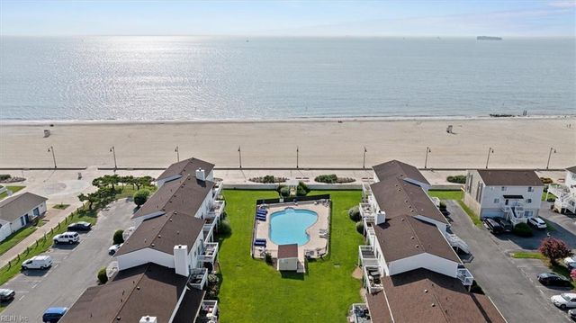 128 N First ST, Hampton, VA 23664