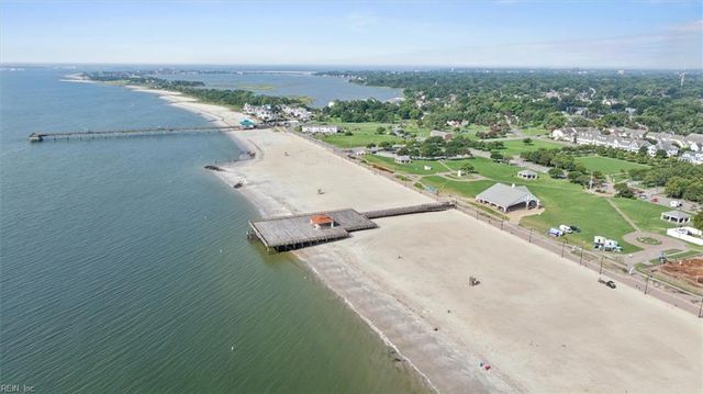 128 N First ST, Hampton, VA 23664