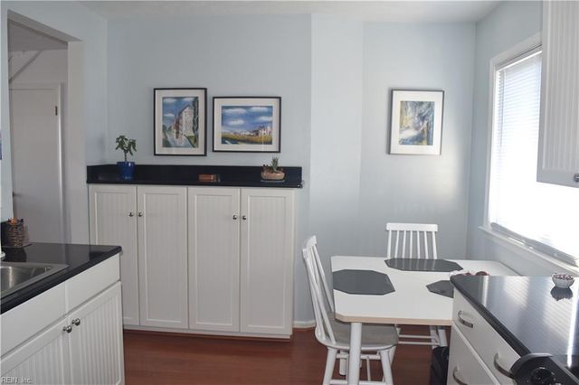 128 N First ST, Hampton, VA 23664