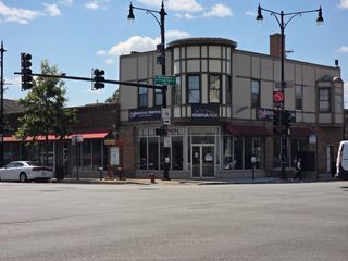 4801 W Irving Park Road, Chicago, IL 60641