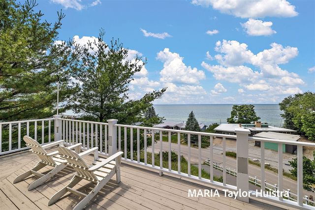 17778 N Shore Estates Road, Spring Lake, MI 49456