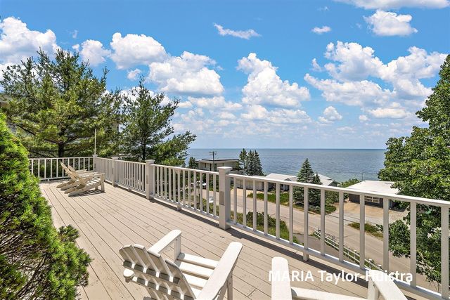 17778 N Shore Estates Road, Spring Lake, MI 49456