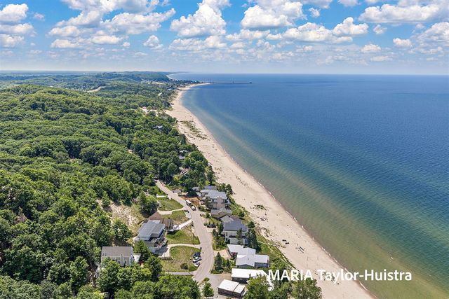 17778 N Shore Estates Road, Spring Lake, MI 49456