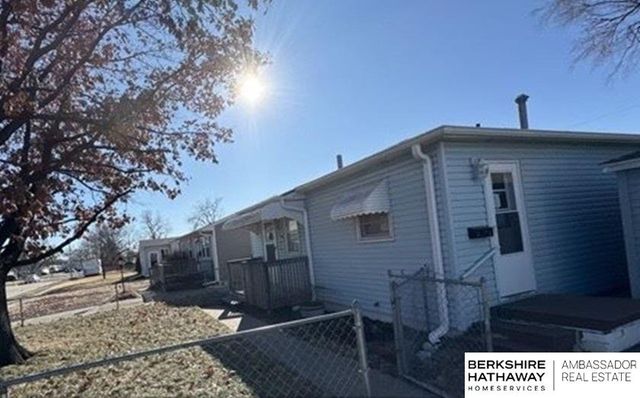 4520 S 63rd Street, Omaha, NE 68117