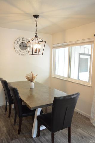 349 Washington Ave, Ukiah, CA 95482