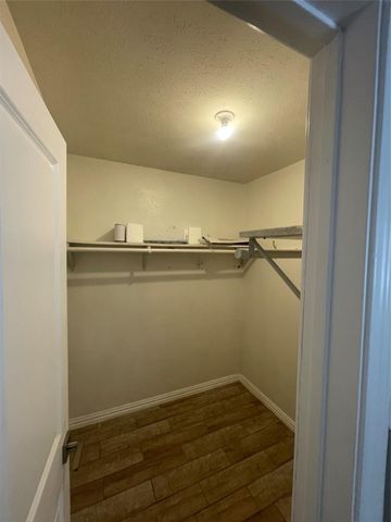 2242 Stillmeadow Drive, Missouri City, TX 77489